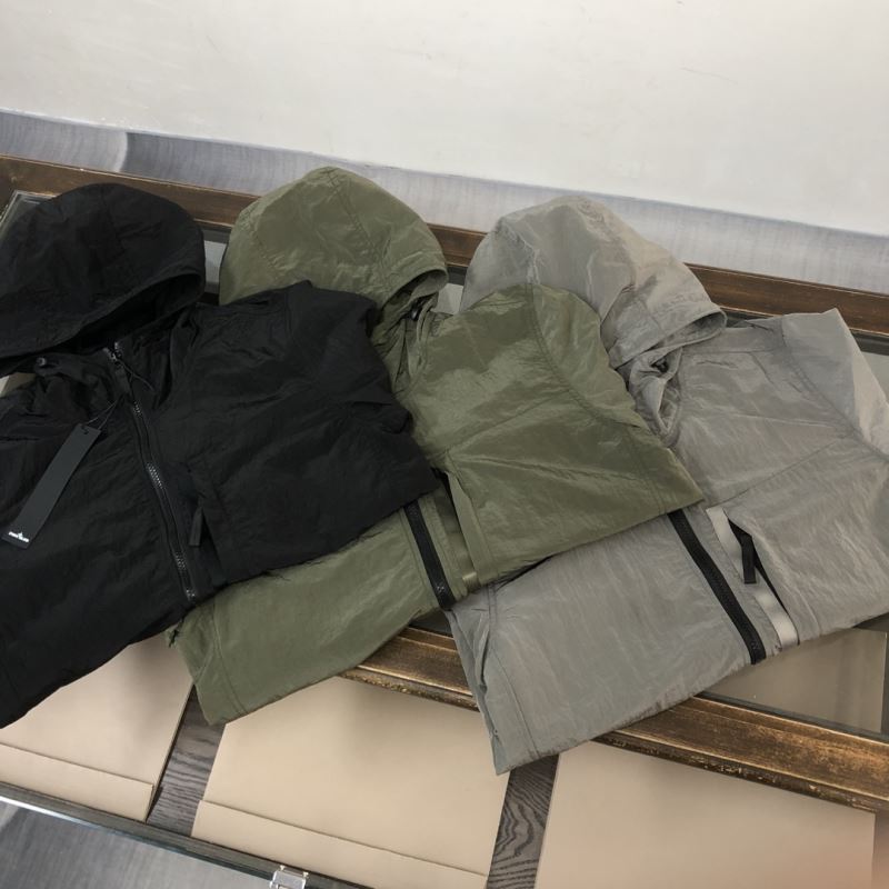 Stone Island Outwear